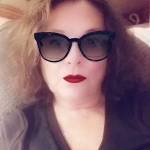 Meet your Posher, Bo